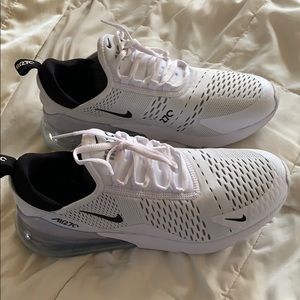 BRAND NEW: Men’s Air Max 270 White/Black, Size 9